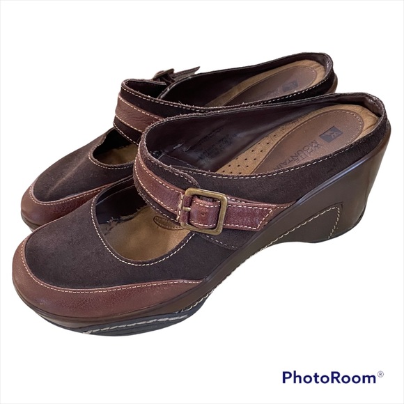 Women’s Leather Suede Wedge Heel Mules Clogs - Picture 2 of 8